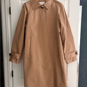 Womens Tan Single-Breasted Raglan Sleeve Trench Coat